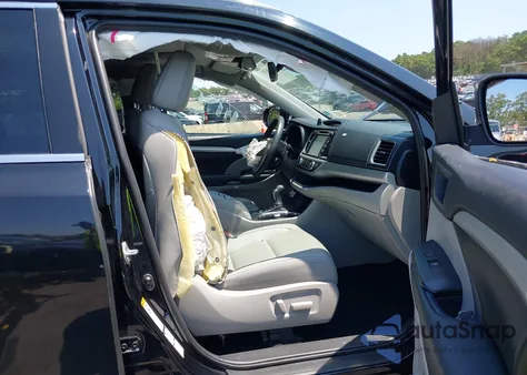 2019 Toyota Highlander Hybrid Xle из США, поврежденный, VIN 5TDJGRFH7KS069480